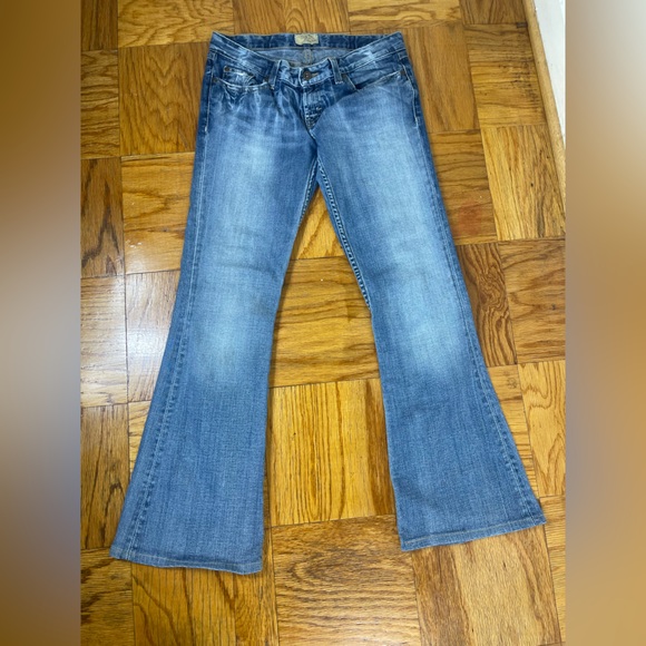 BKE Star Jeans Womens Size 28* 35 Flare Bottom Pockets Whiskers Denim - Picture 1 of 8